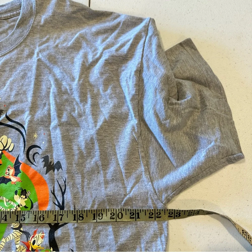 Disney Parks Halloween 2018 T-Shirt Dracula Mickey Mouse PUMPKIN Adult XL TEE